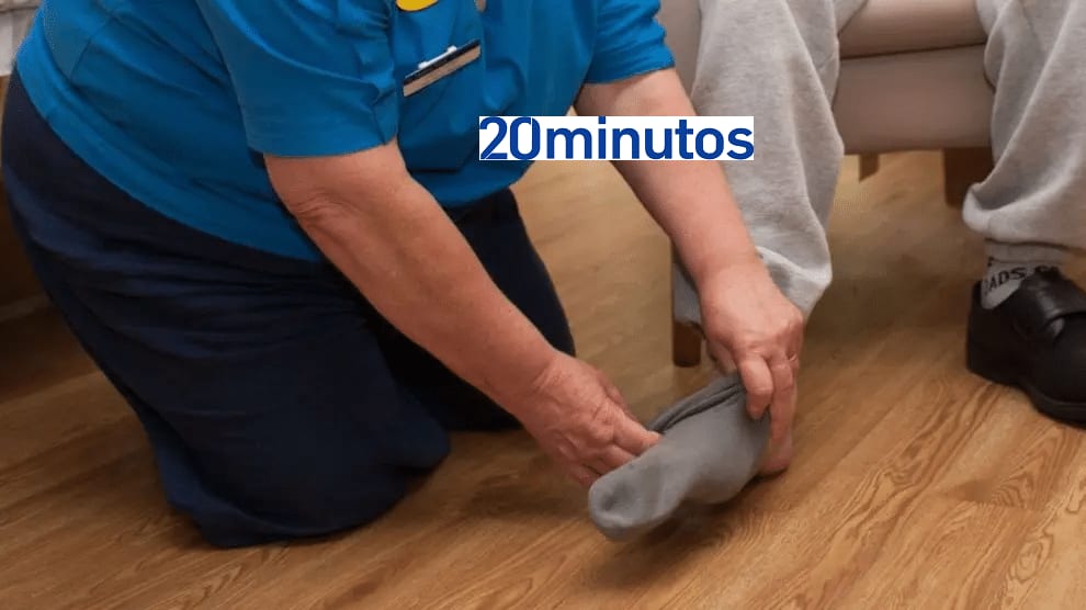 Estos calcetines inteligentes ayudan al cuidado de personas con demencia y Alzhéimer.
