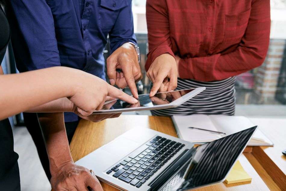 Cross-platform app development strategy for a mobile app project